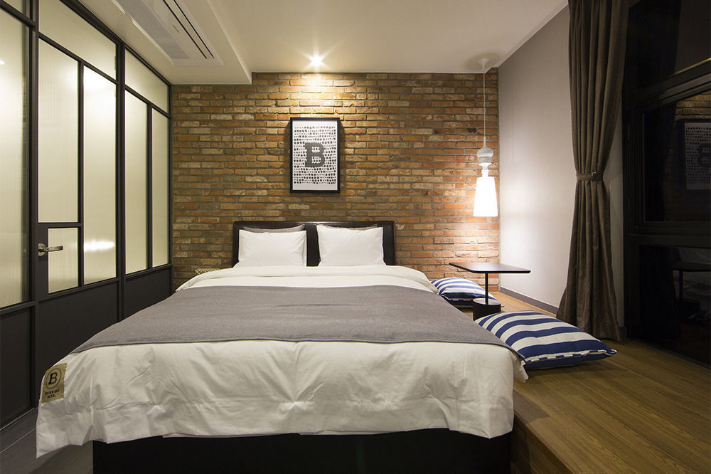 Hotel Brown Dot Gimhae Ngoại thất bức ảnh