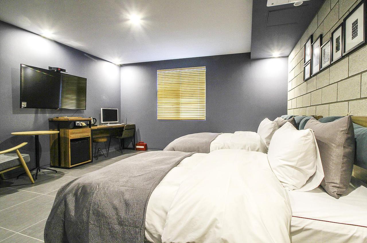 Hotel Brown Dot Gimhae Ngoại thất bức ảnh