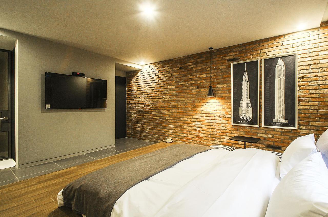 Hotel Brown Dot Gimhae Ngoại thất bức ảnh