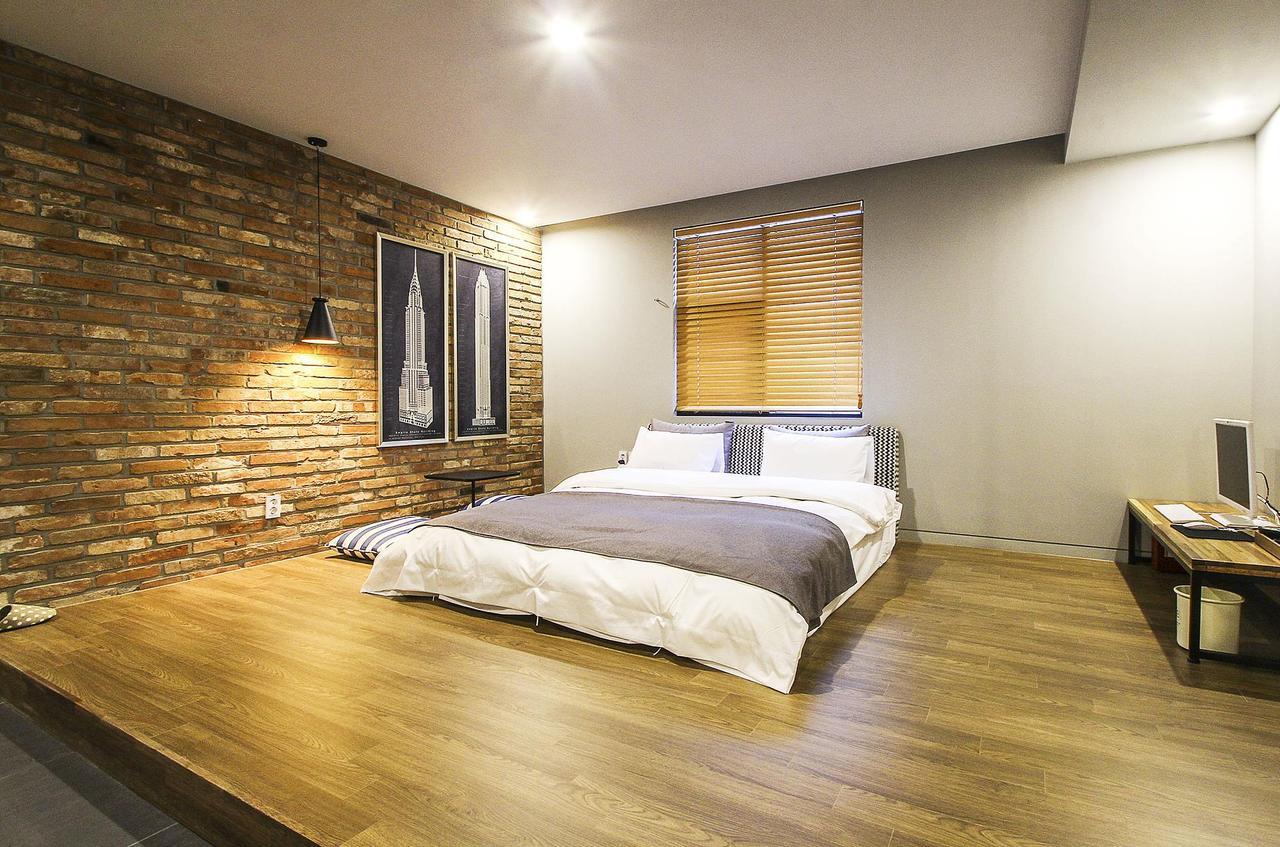 Hotel Brown Dot Gimhae Ngoại thất bức ảnh
